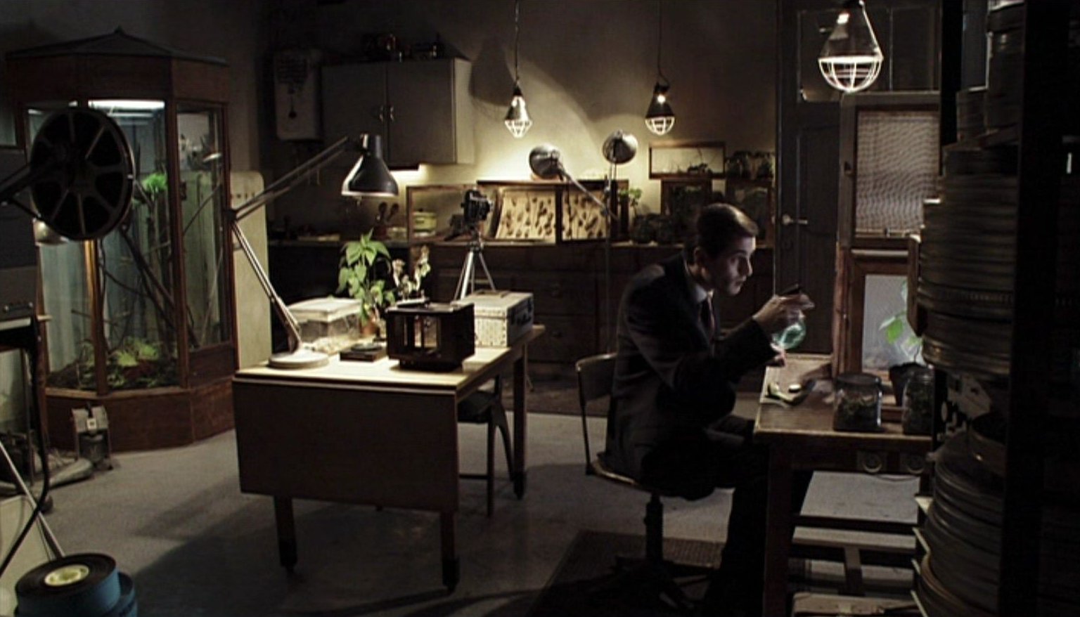 Stillbild 4 ur BLACK NIGHT (NUIT NOIRE)