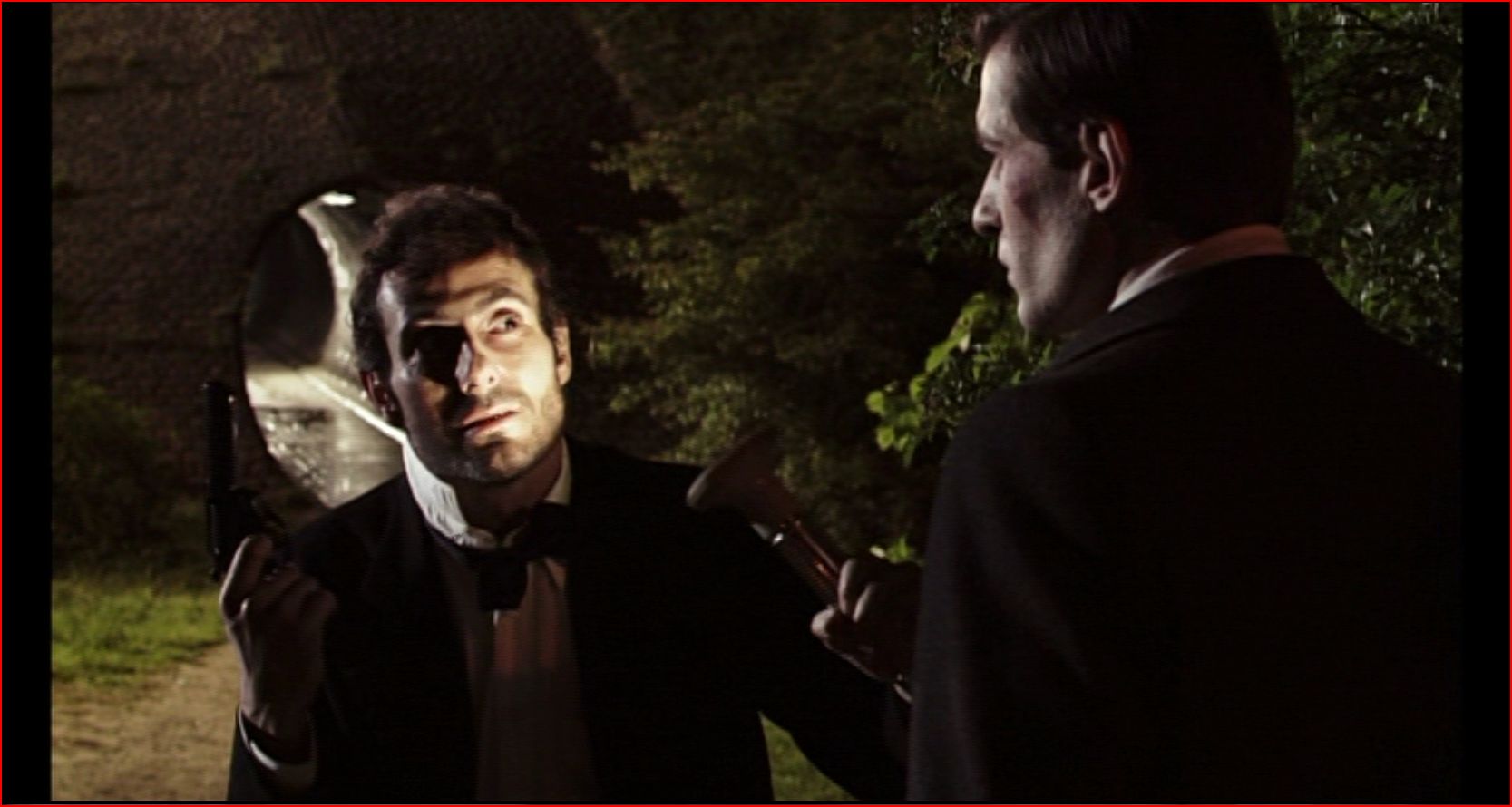 Stillbild 8 ur BLACK NIGHT (NUIT NOIRE)