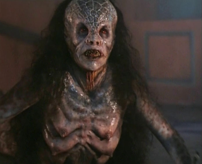 Stillbild 7 ur NIGHT OF THE DEMONS BOXSET
