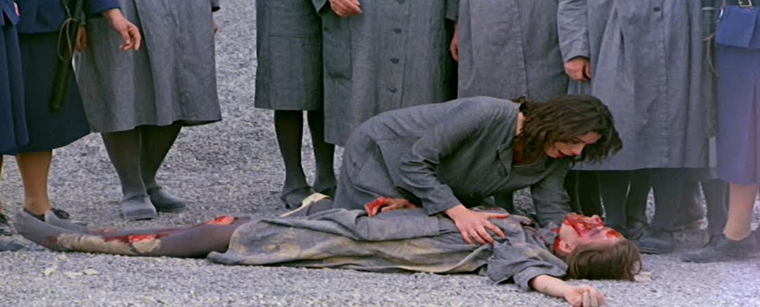 Stillbild 9 ur VIOLENCE IN A WOMENS PRISON