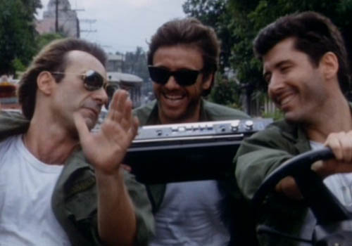 Stillbild 9 ur ZOMBIE FLESH EATERS 2
